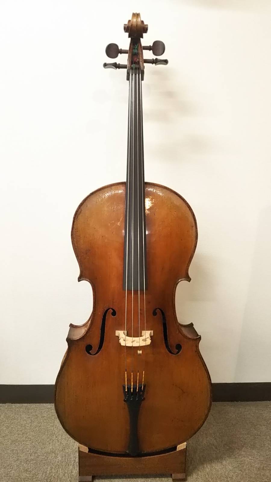 名古屋市天白区の弦楽器専門店 弦楽器 Vivace バイオリン ビオラ チェロの販売 修理